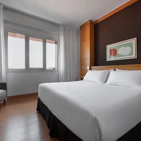 Hesperia Santiago Peregrino 4*