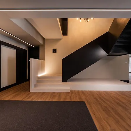 Hotel Hesperia Santiago Peregrino 4*