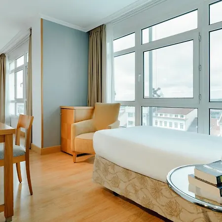 Ξενοδοχείο Hesperia Santiago Peregrino 4*