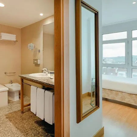 Ξενοδοχείο Hesperia Santiago Peregrino