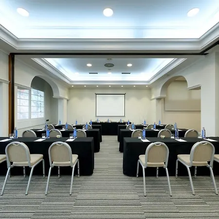 Hesperia Santiago Peregrino 4*