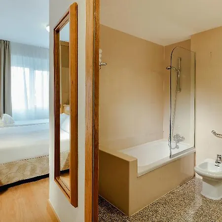 Hesperia Santiago Peregrino Hotel 4*